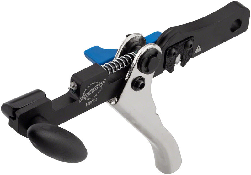 Load image into Gallery viewer, Park Tool Hydraulic Brake Maintenance Bundle Bleed Kit &amp; Hose Cutter for Professional Cycling Repairs
