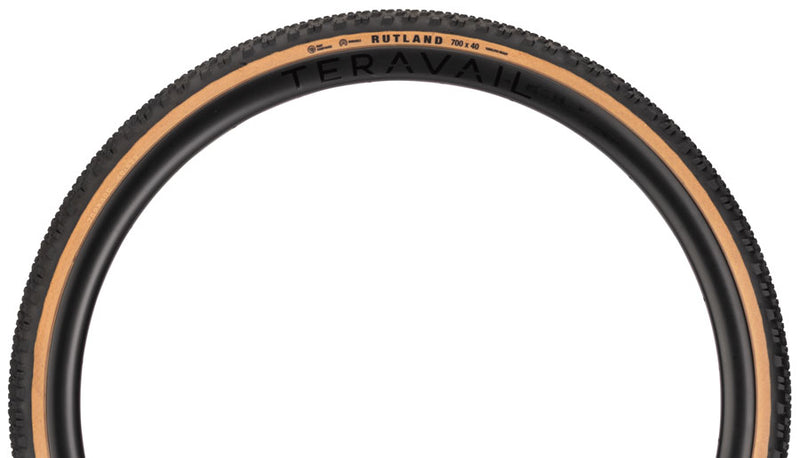Load image into Gallery viewer, Teravail Rutland Tire - 700 x 40, Tubeless, Folding, Tan, Durable, Fast Compound
