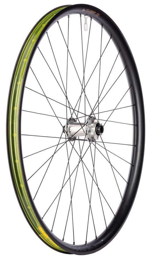 Load image into Gallery viewer, Teravail Fluent Mountain Front Wheel - 29", 15 x 110mm Boost, 6-Bolt, Carbon, Hope Pro 5, 32H
