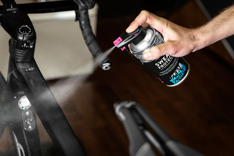 Load image into Gallery viewer, Muc-Off Indoor Training Kit Includes C3 Lube, Sweat Protect, Cream And Towel
