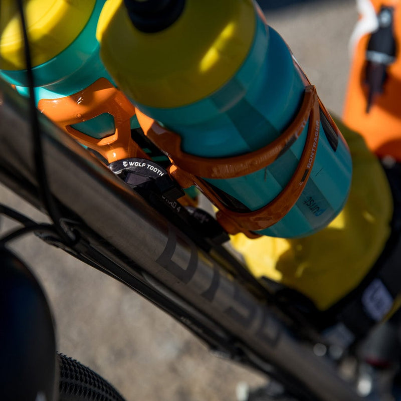 Load image into Gallery viewer, Wolf Tooth B-RAD Double Bottle Cage Adaptor Standard M5 Tapped Holes

