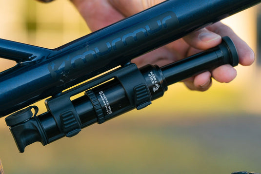 Wolf Tooth EnCase Pump Inline Mount - Includes 2 straps